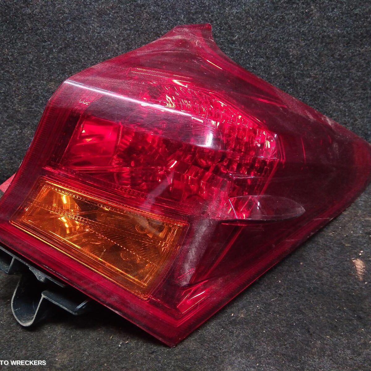 2014 TOYOTA COROLLA Right Taillight