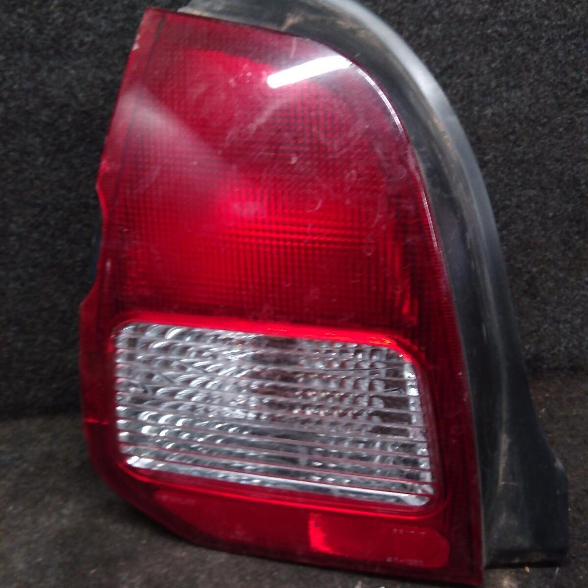 1998 MITSUBISHI MIRAGE Left Taillight