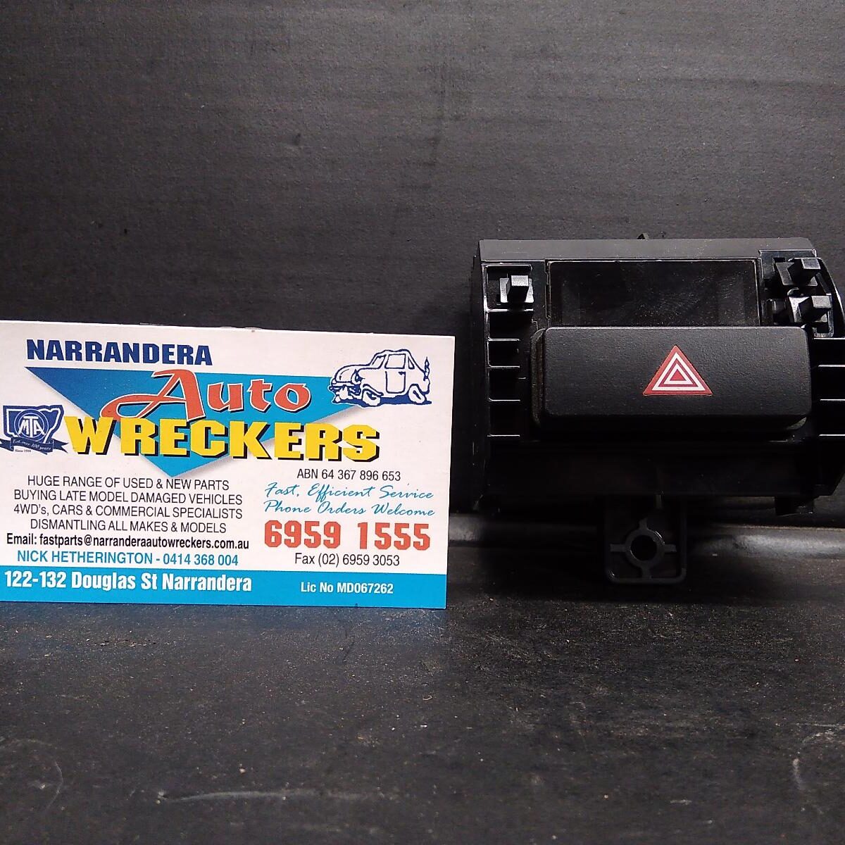 2018 TOYOTA HILUX Clock