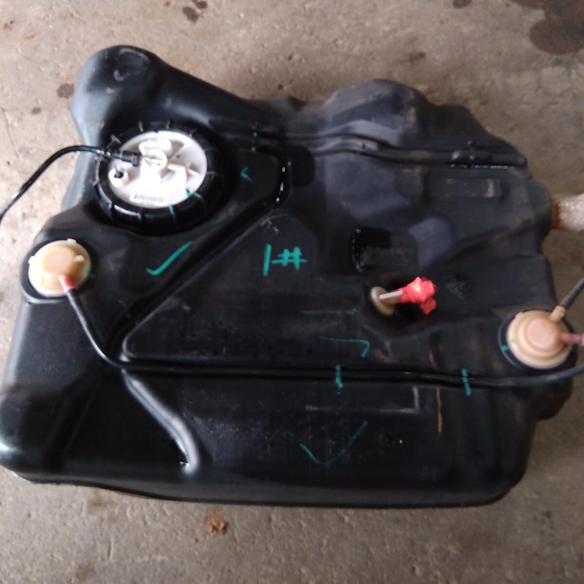 2007 FORD FOCUS FUEL TANK