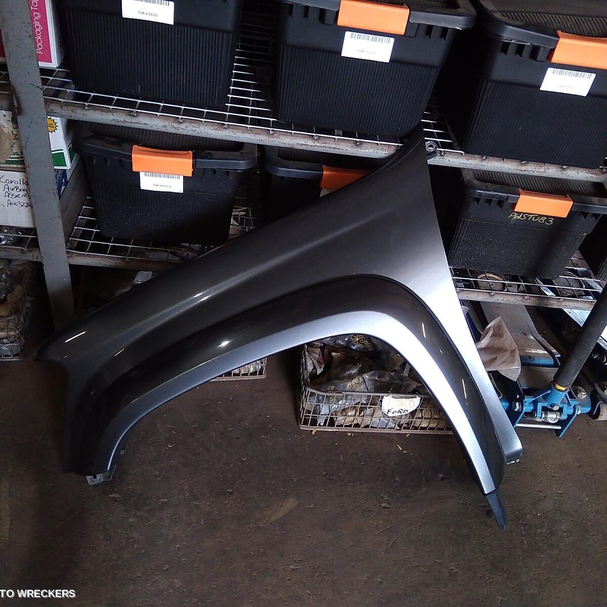 2010 HOLDEN COLORADO Left Guard