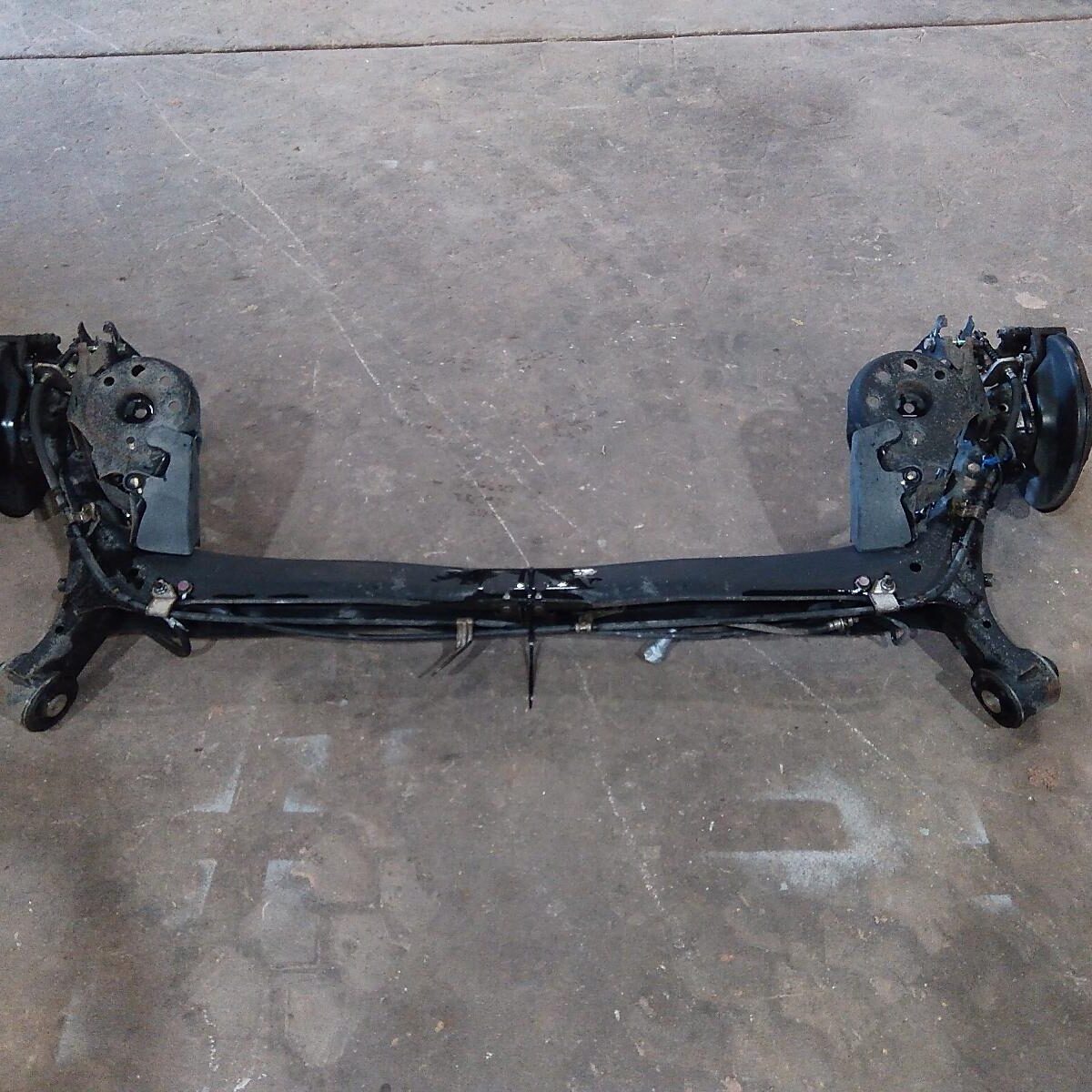2010 HONDA JAZZ REAR AXLE BEAM (FWD)