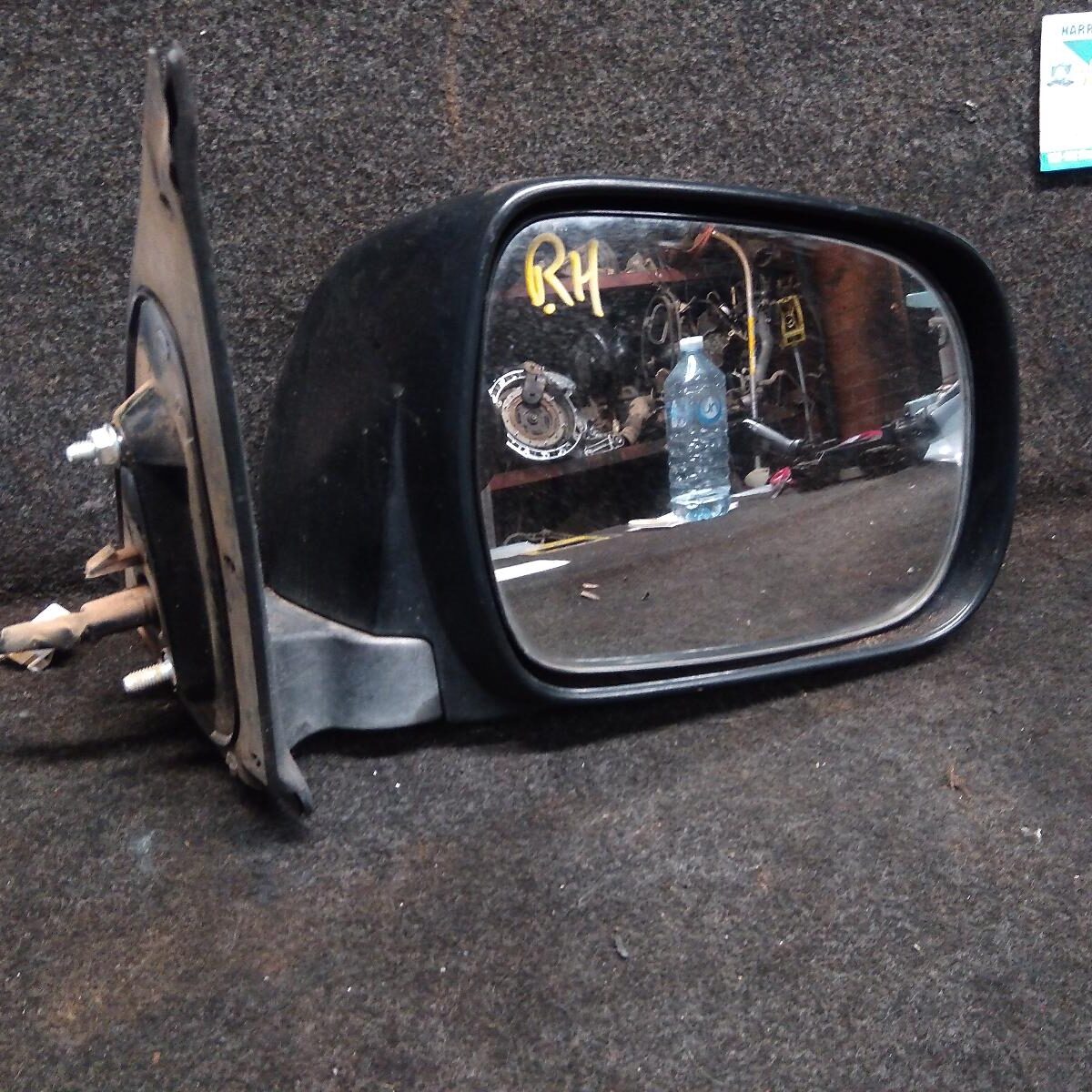 2014 TOYOTA HILUX RIGHT DOOR MIRROR
