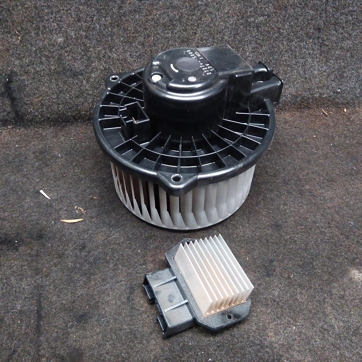 2006 LEXUS RX SERIES HEATER FAN MOTOR