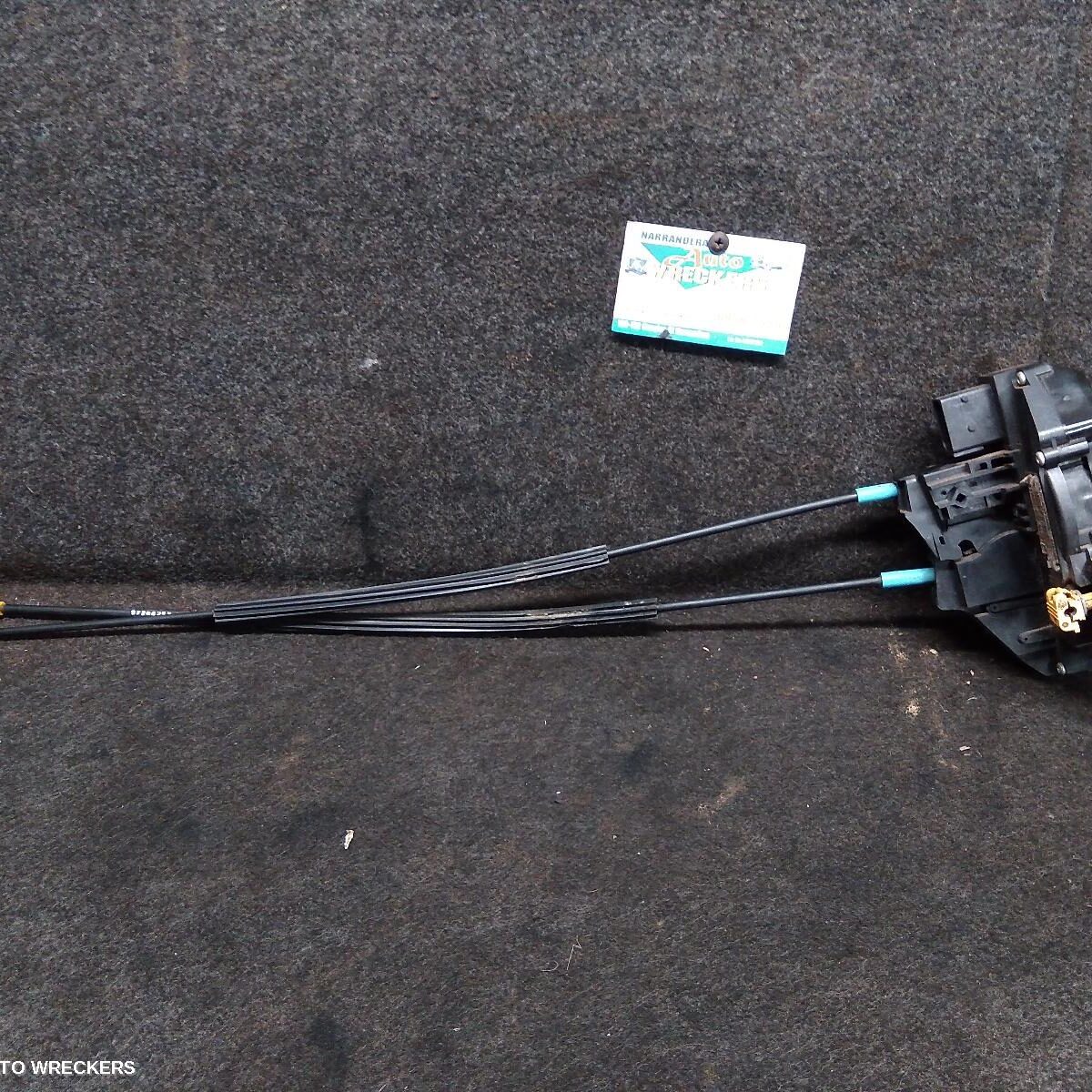 2010 HOLDEN COMMODORE Door/Boot/Gate Lock