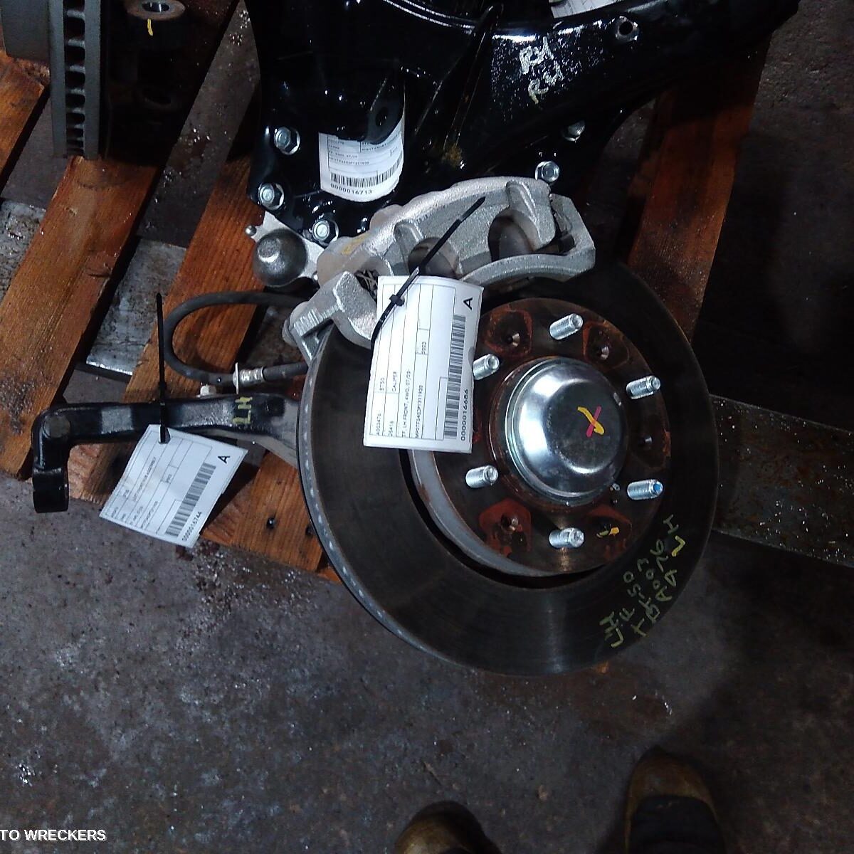 2023 MAZDA BT50 Left Front Hub Assembly