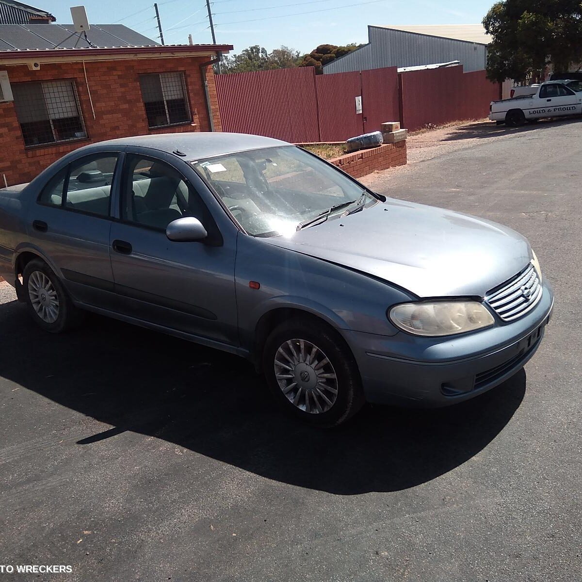 2004 NISSAN PULSAR Left Rear Door/Sliding