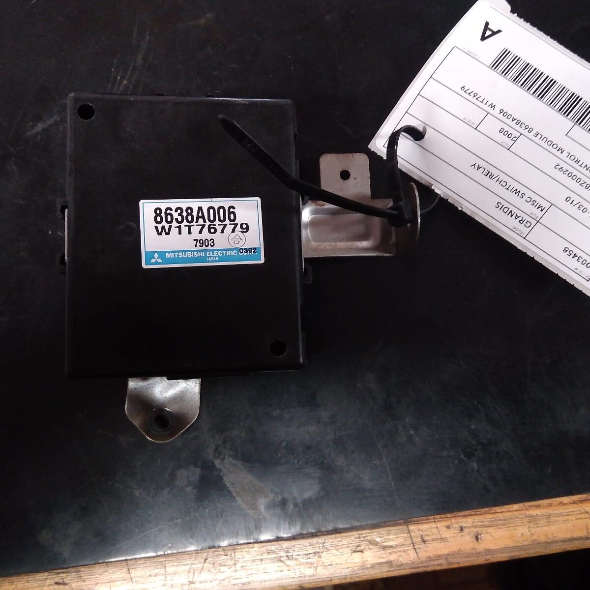 2008 MITSUBISHI GRANDIS MISC SWITCH/RELAY