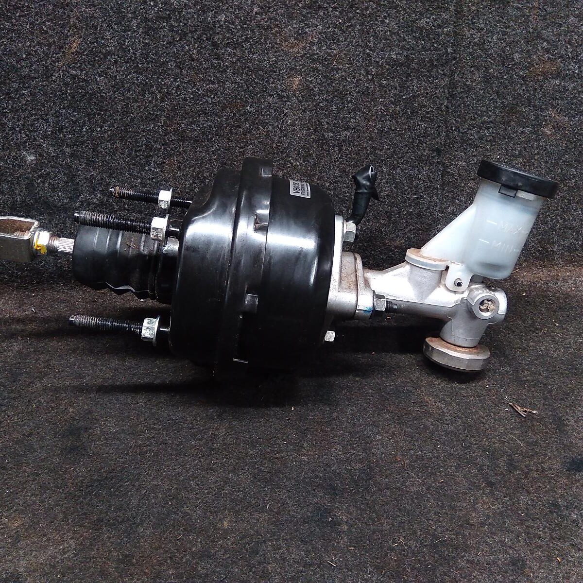 2012 NISSAN PATROL CLUTCH MASTER CYLIND