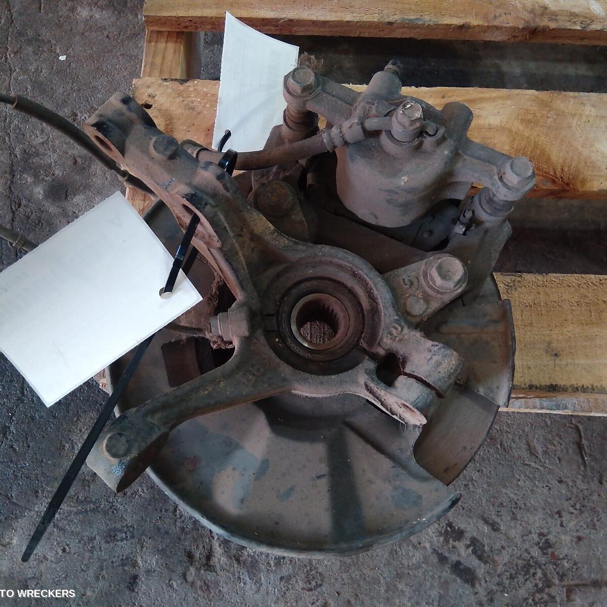 2010 MAZDA 2 Left Front Hub Assembly