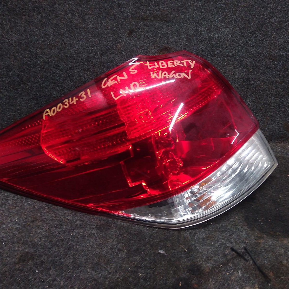 2014 SUBARU LIBERTY LEFT TAILLIGHT