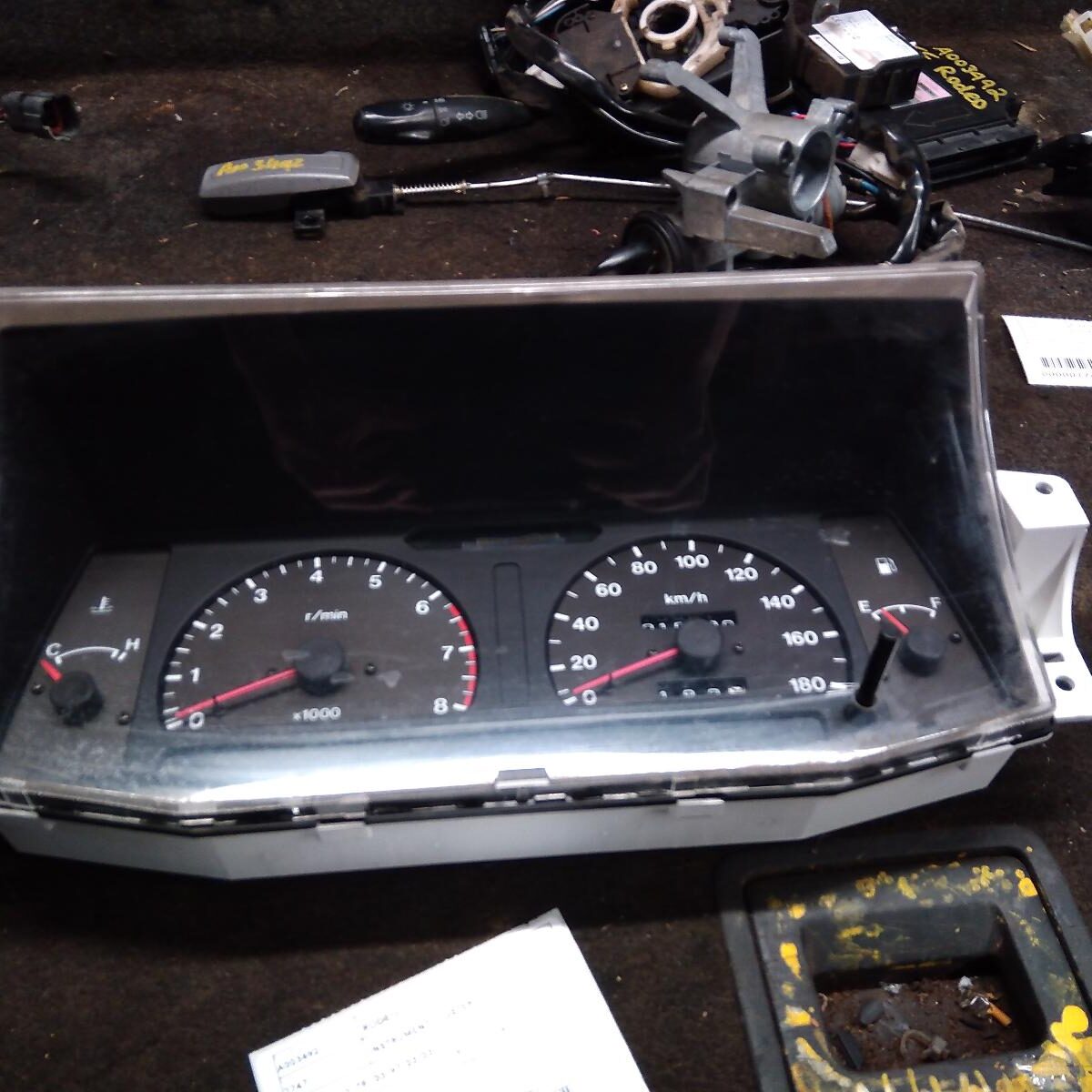 2002 HOLDEN RODEO INSTRUMENT CLUSTER