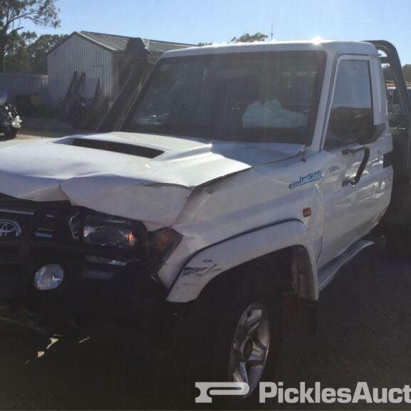 2016 TOYOTA LANDCRUISER CALIPER