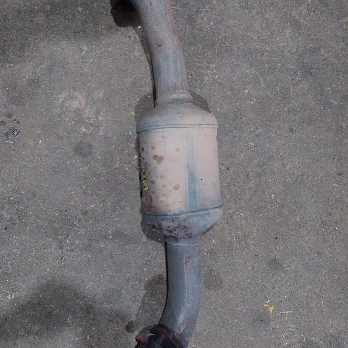 2011 HOLDEN COMMODORE Catalytic Converter