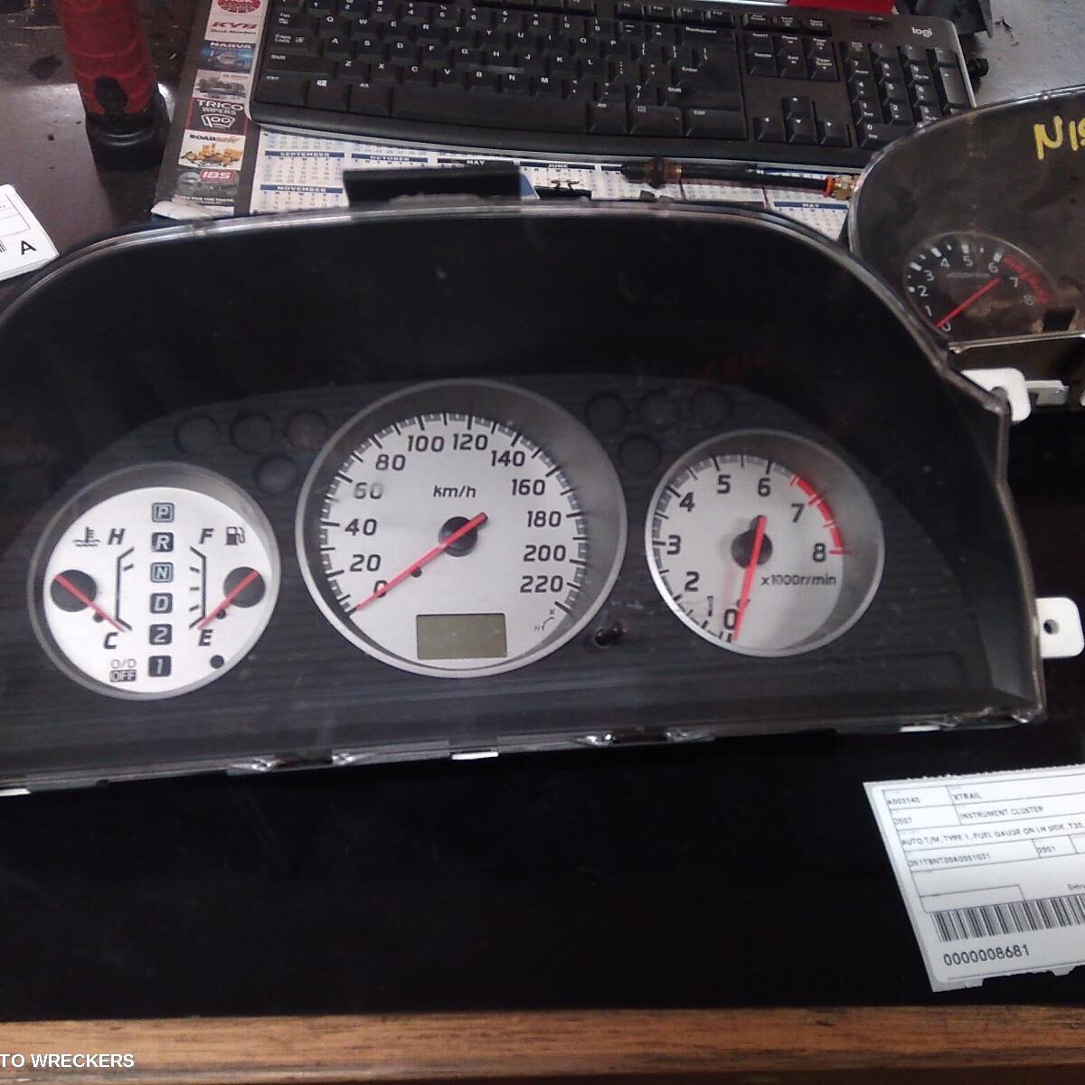 2001 NISSAN XTRAIL Instrument Cluster