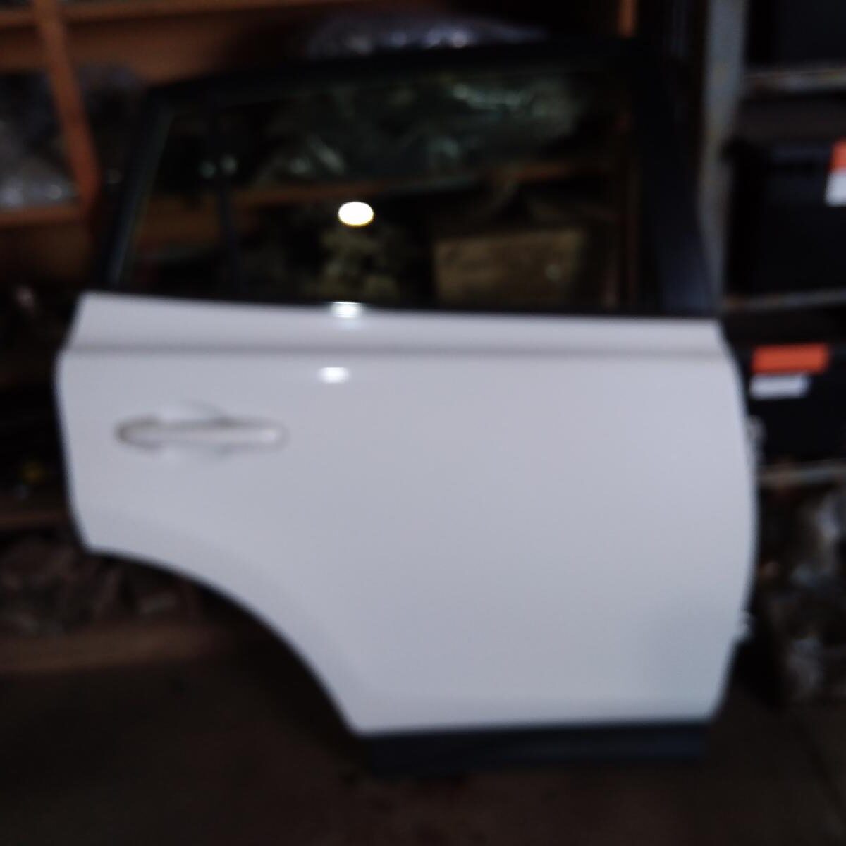2013 TOYOTA RAV4 RIGHT REAR DOOR SLIDING