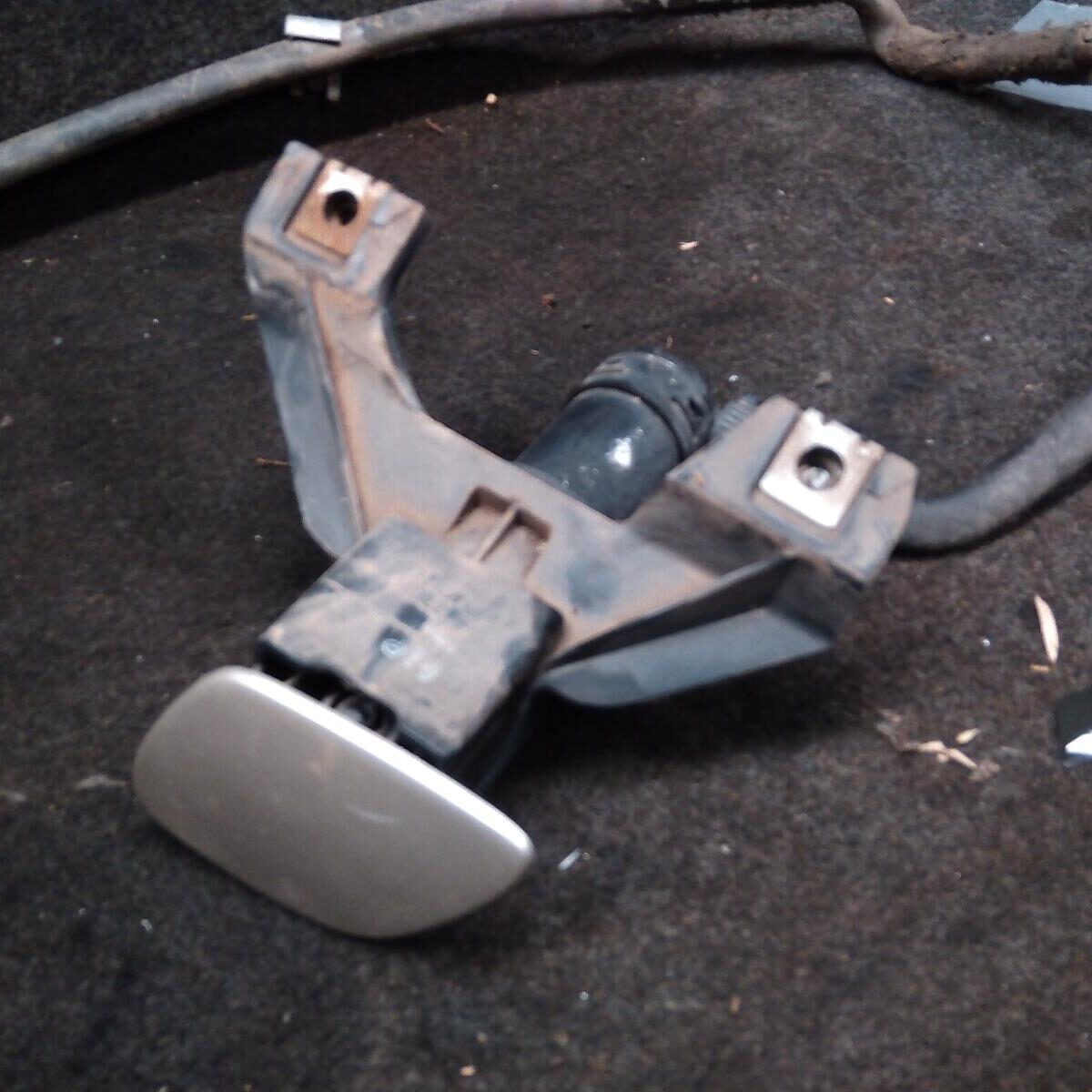 2006 LEXUS RX SERIES HEADLAMP WASHER JET