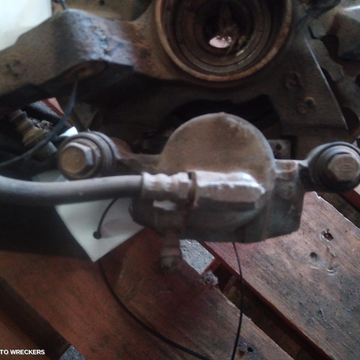 1990 DAIHATSU APPLAUSE Caliper