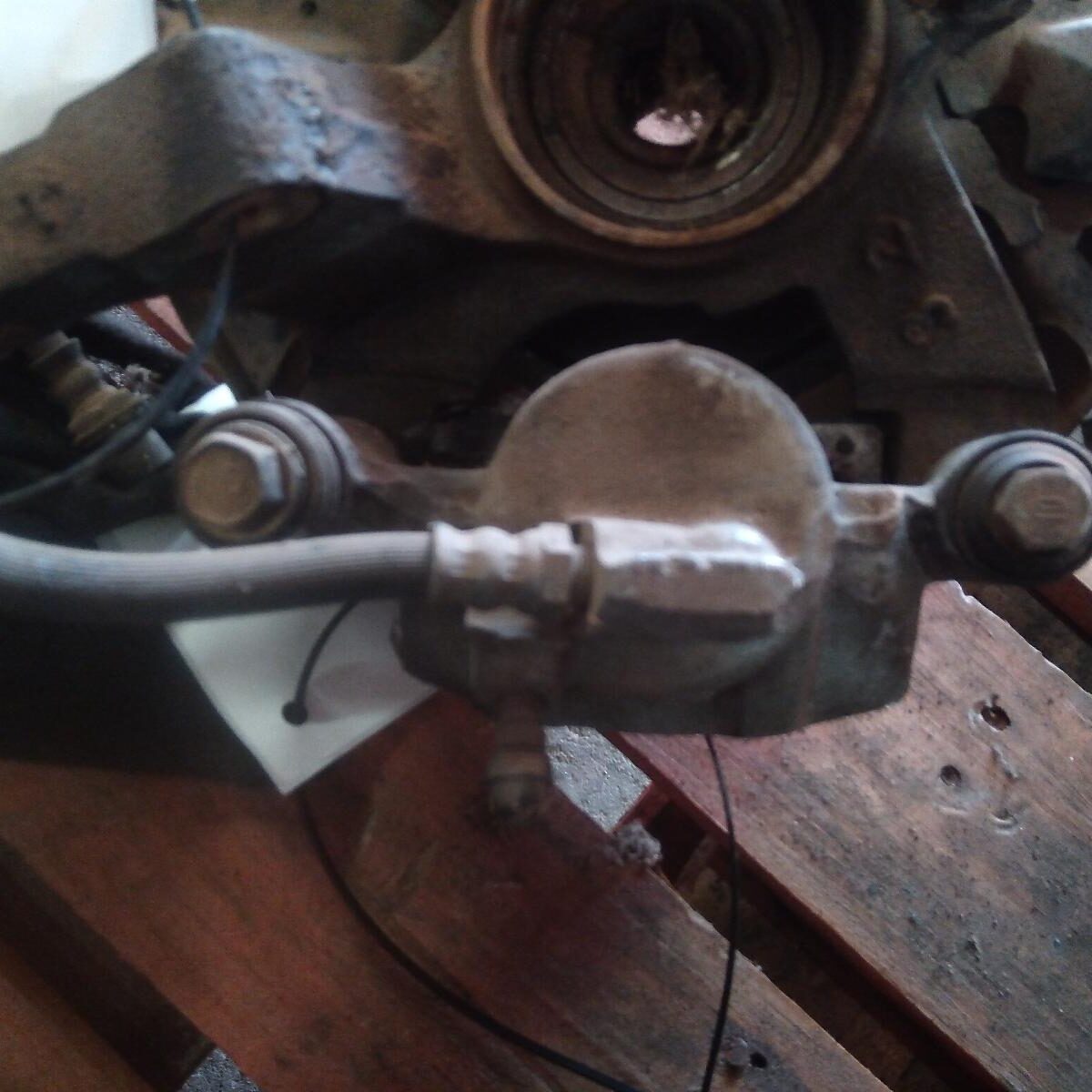 1990 DAIHATSU APPLAUSE CALIPER