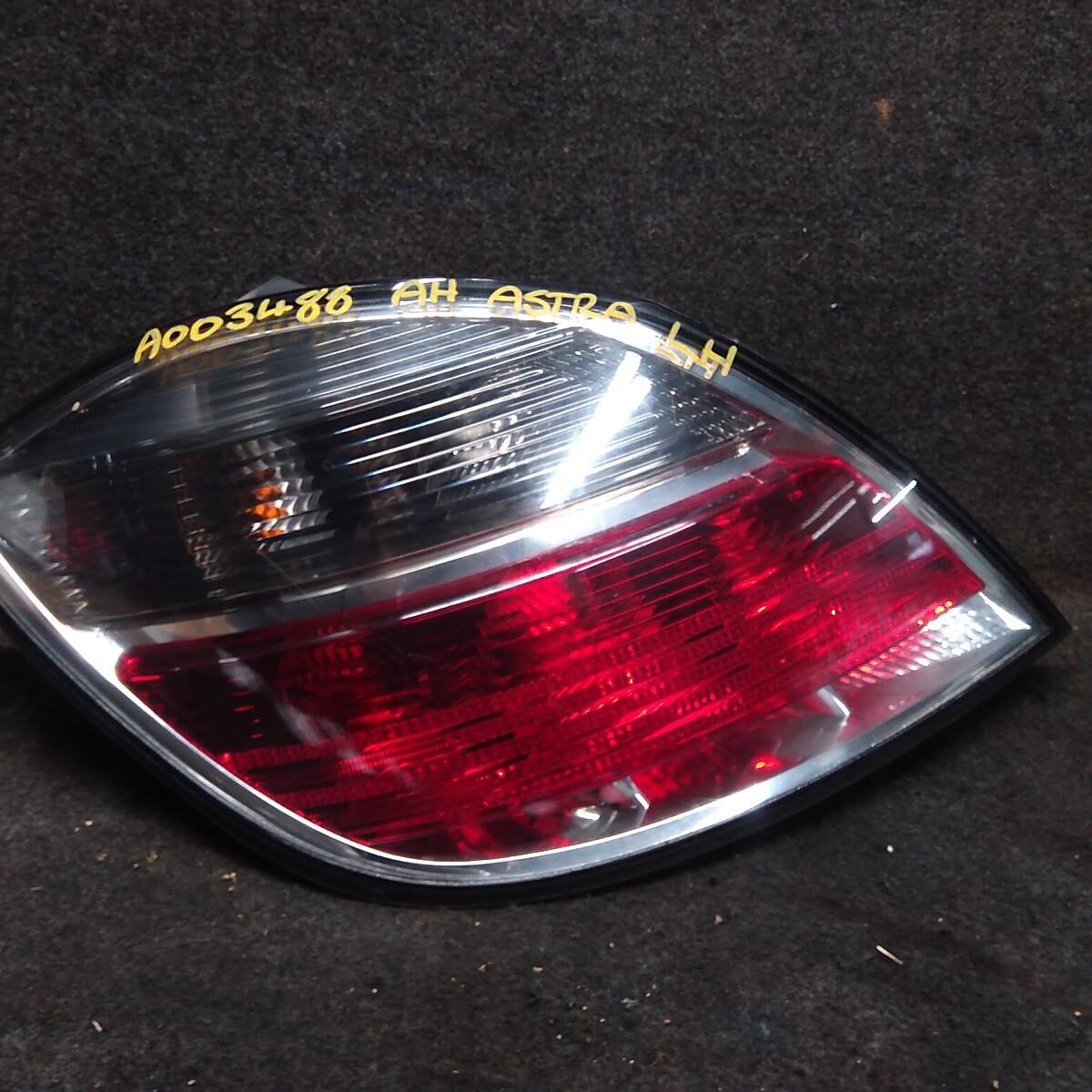 2009 HOLDEN ASTRA LEFT TAILLIGHT