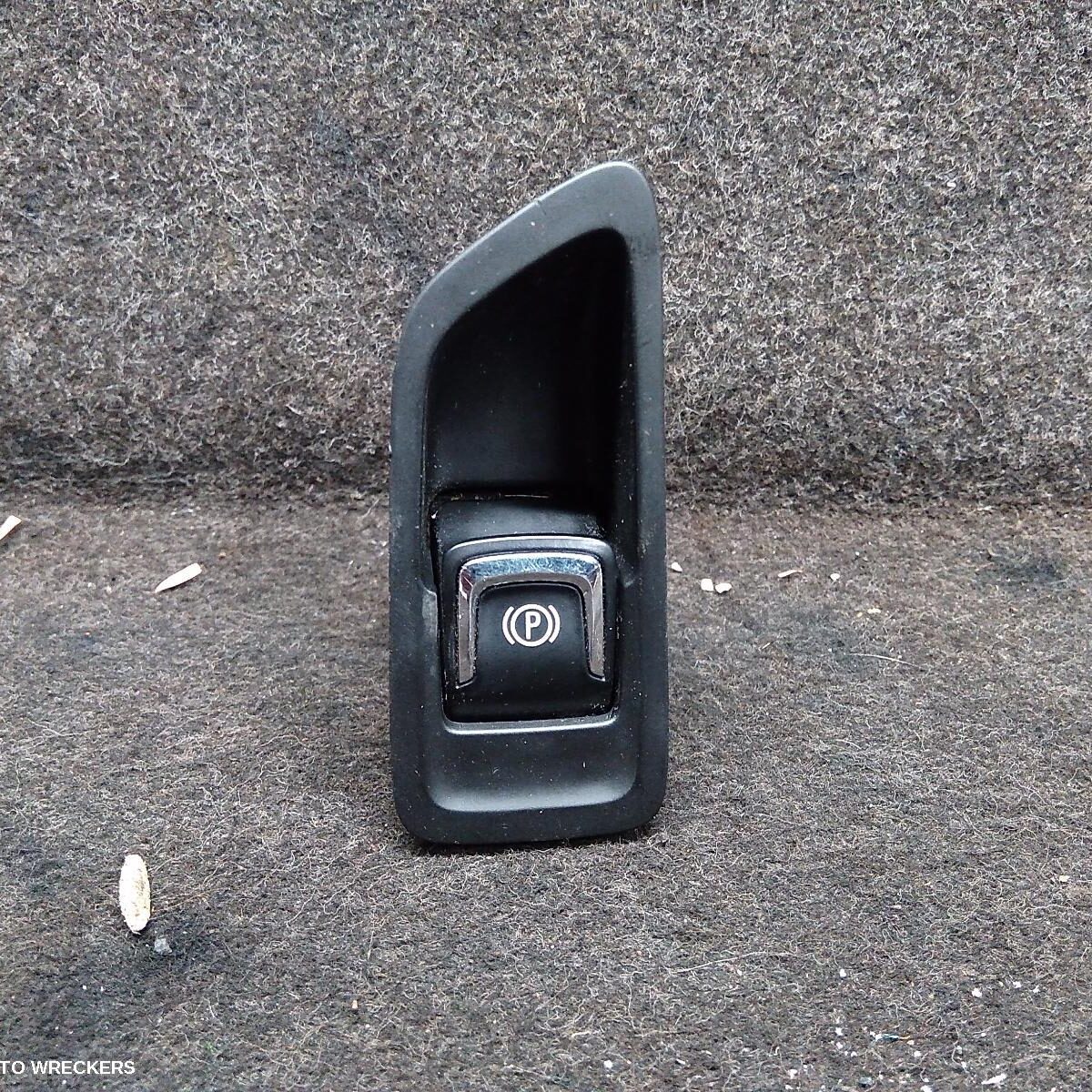 2014 HOLDEN COMMODORE Combination Switch