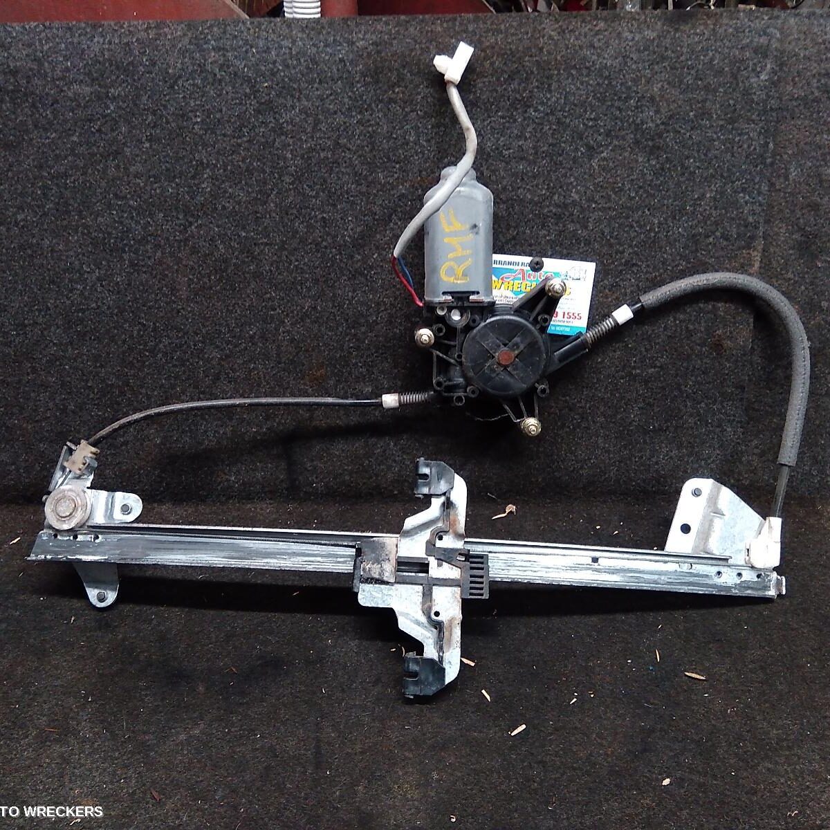 2003 FORD FALCON Right Front Window Reg/Motor