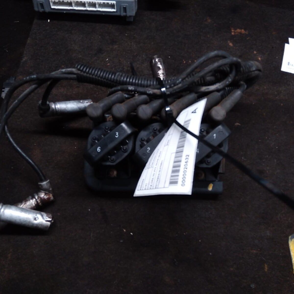 2003 HOLDEN COMMODORE COIL/COIL PACK