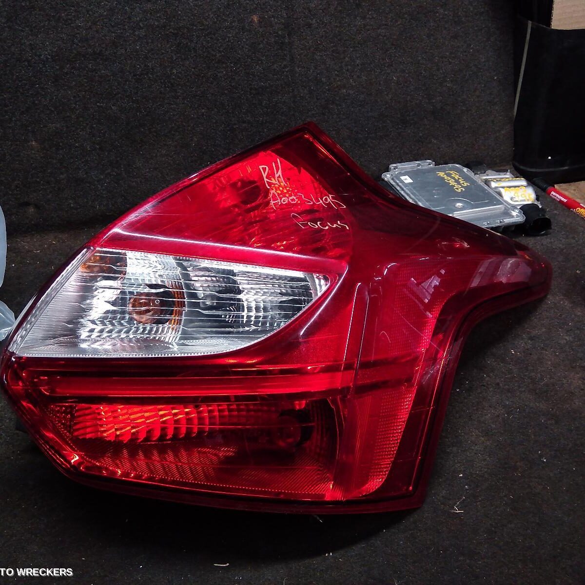 2012 FORD FOCUS Right Taillight