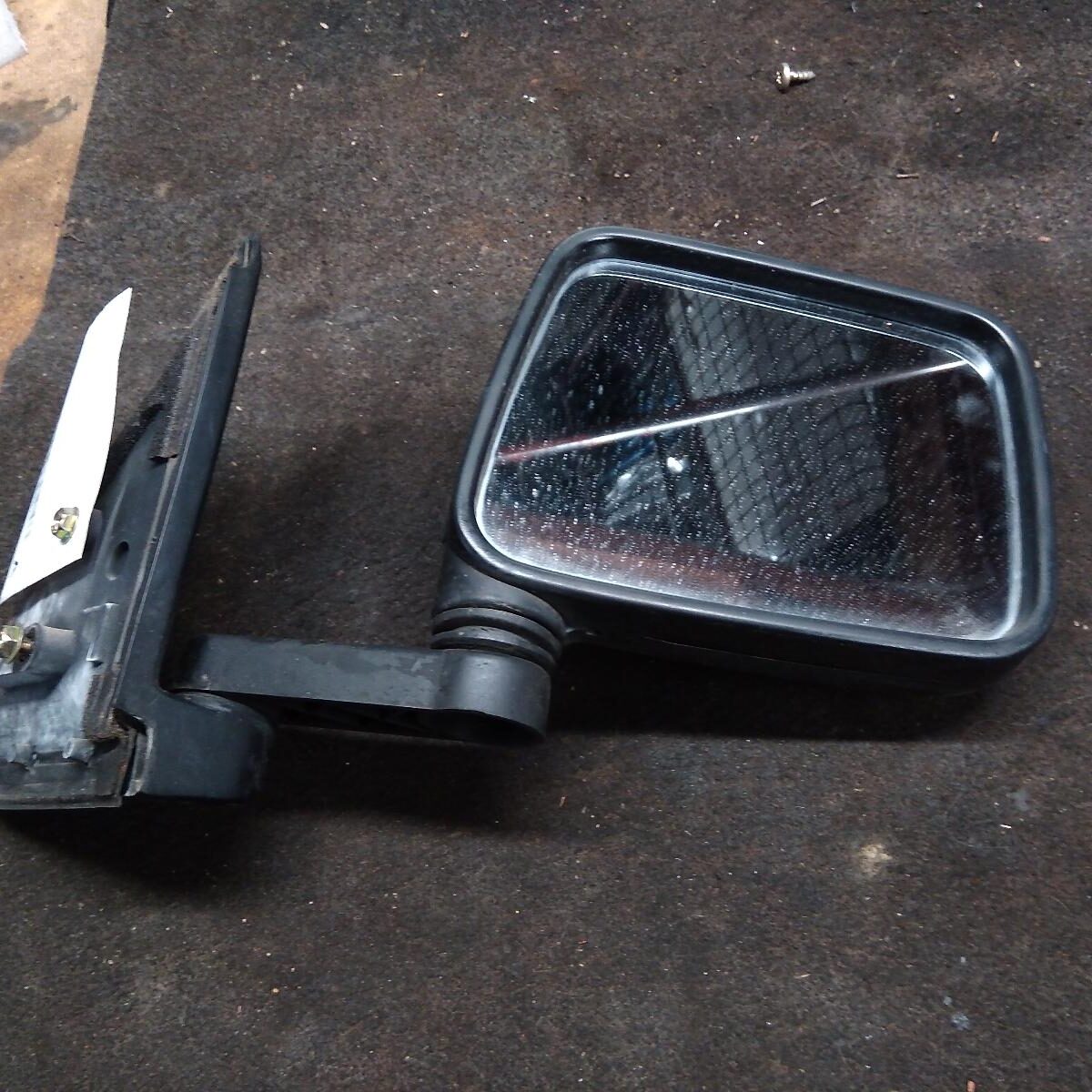 2002 HOLDEN RODEO RIGHT DOOR MIRROR