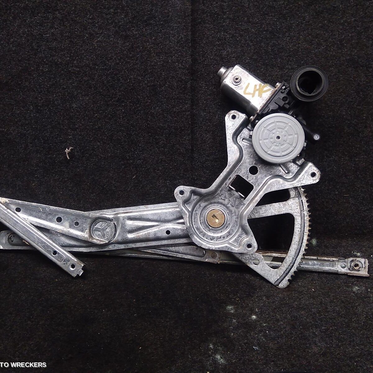 2006 TOYOTA CAMRY Left Front Window Reg/Motor