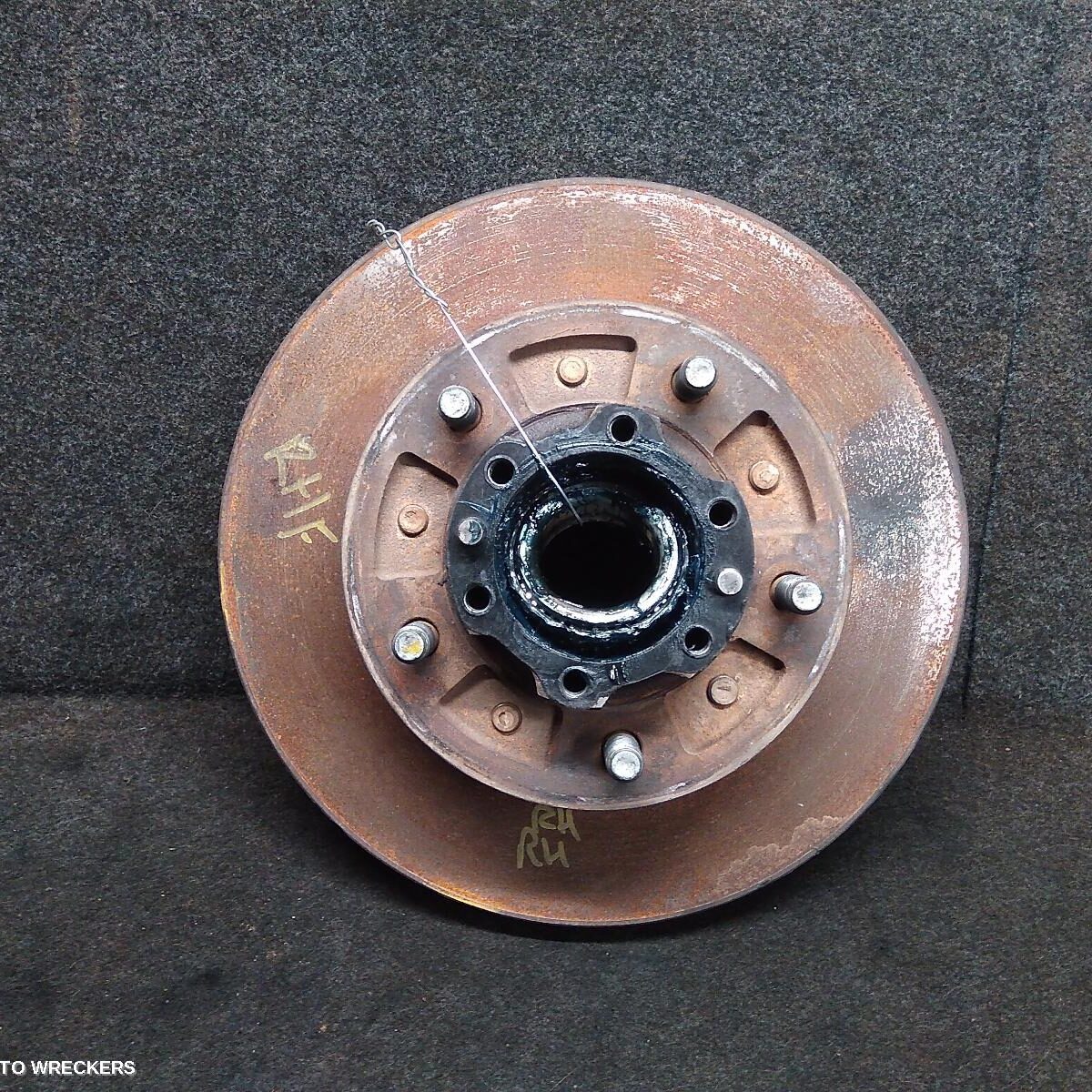 2018 TOYOTA LANDCRUISER Right Front Hub Assembly