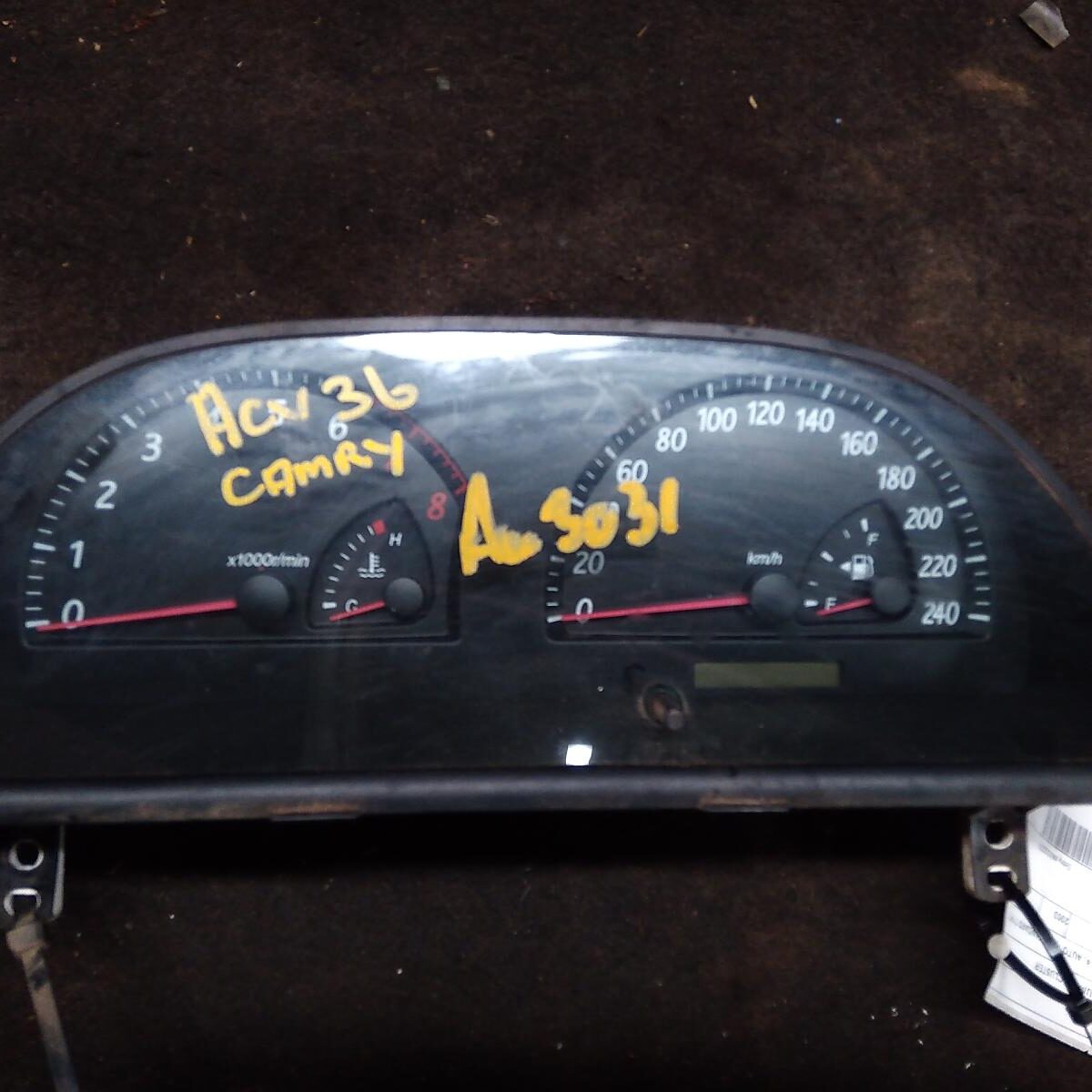 2003 TOYOTA CAMRY INSTRUMENT CLUSTER