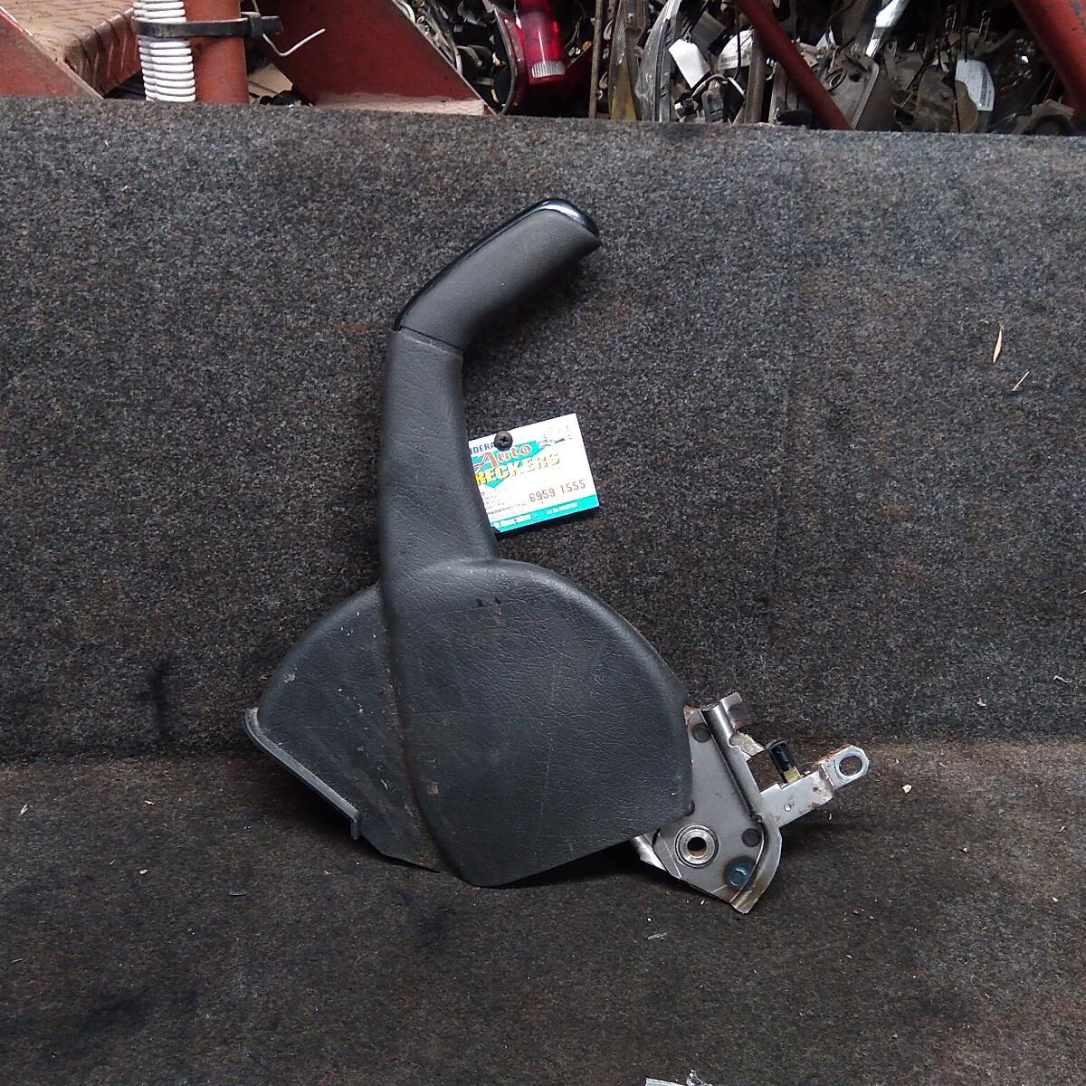 2006 HOLDEN COMMODORE Handbrake Lever
