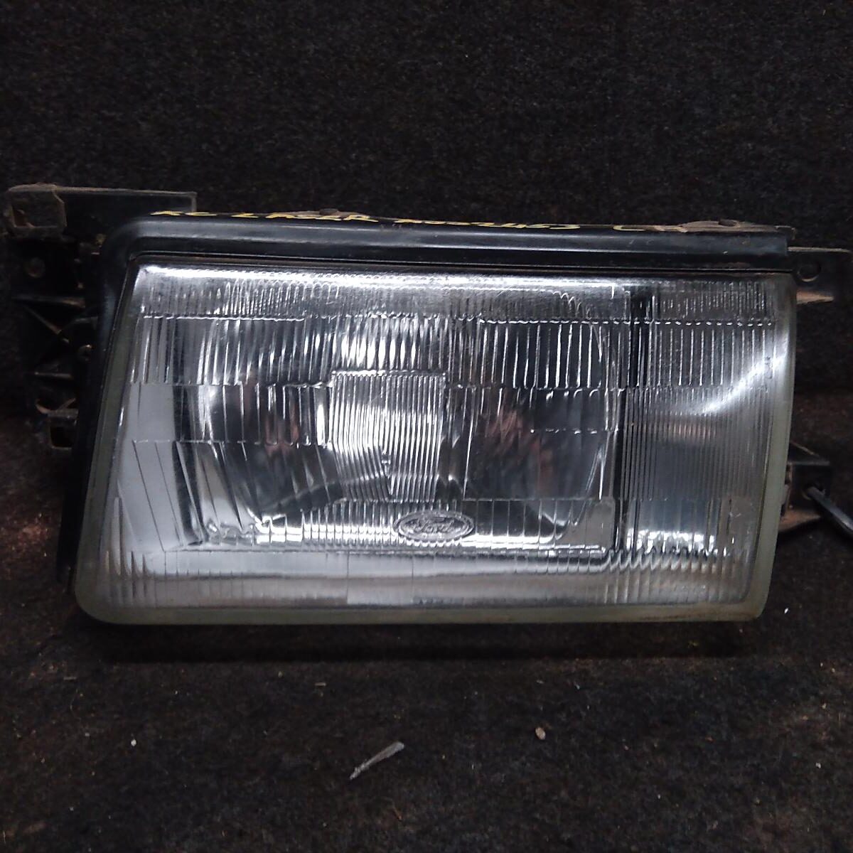 1986 FORD LASER LEFT HEADLAMP