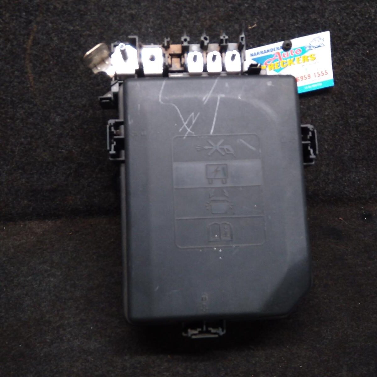 2017 HOLDEN ASTRA FUSE BOX