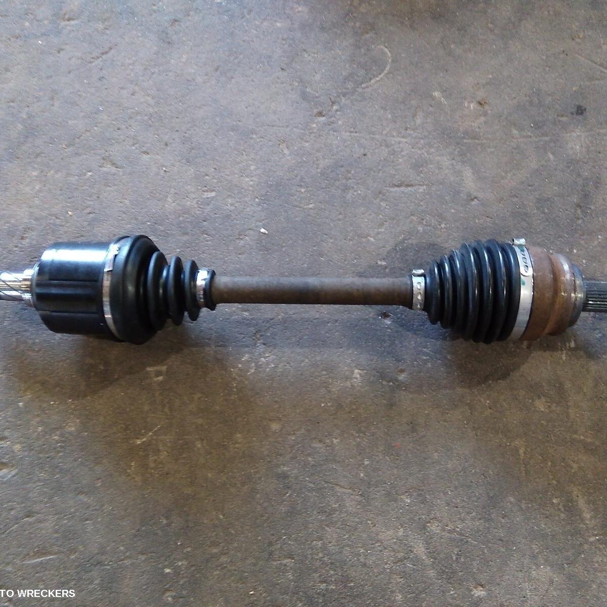 2009 MITSUBISHI OUTLANDER Left Driveshaft