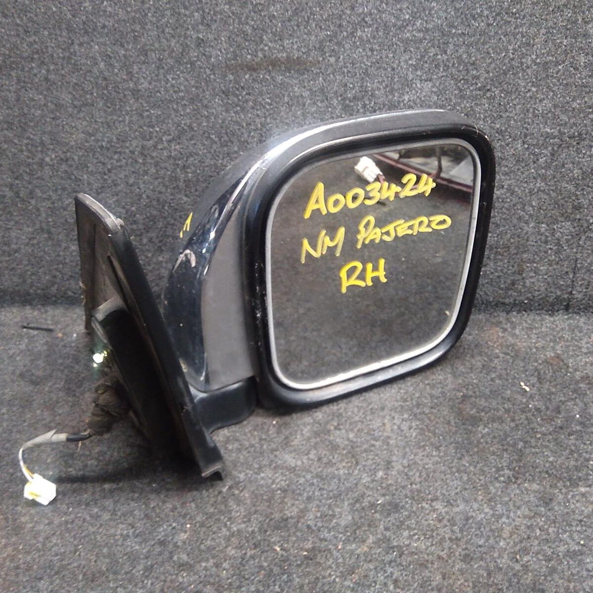 2000 MITSUBISHI PAJERO RIGHT DOOR MIRROR