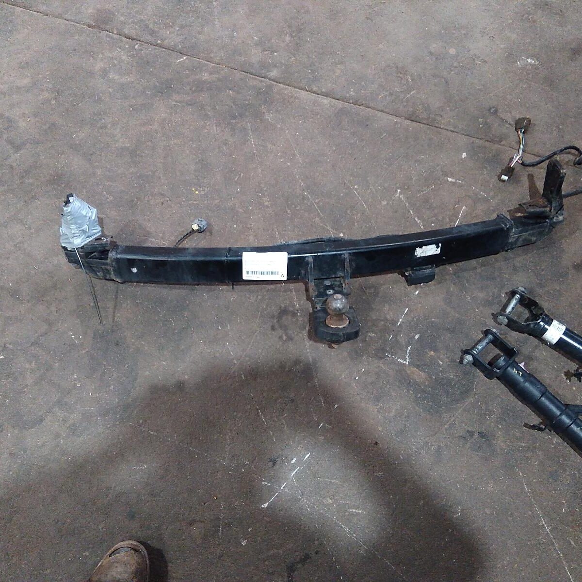 2005 FORD TERRITORY TOWBAR