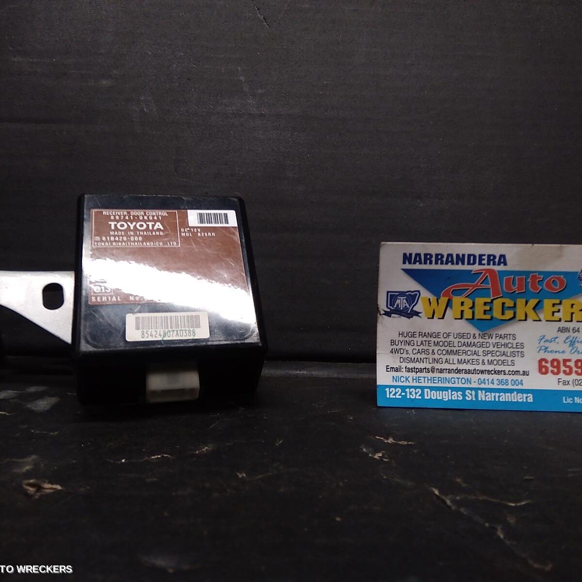 2014 TOYOTA HILUX Misc Switch/Relay