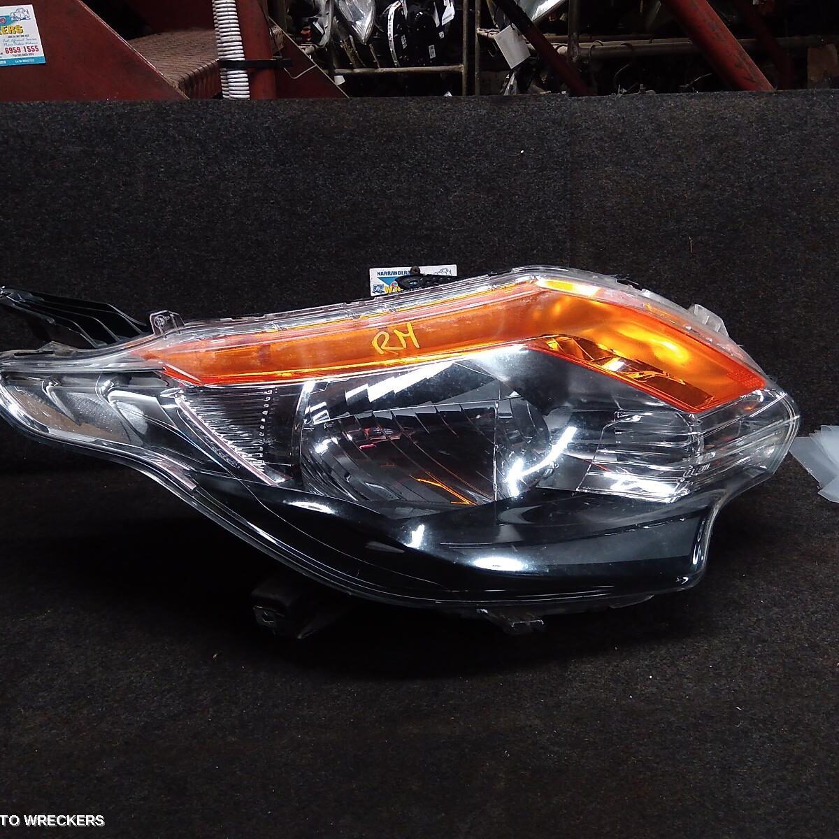 2018 MITSUBISHI TRITON Right Headlamp