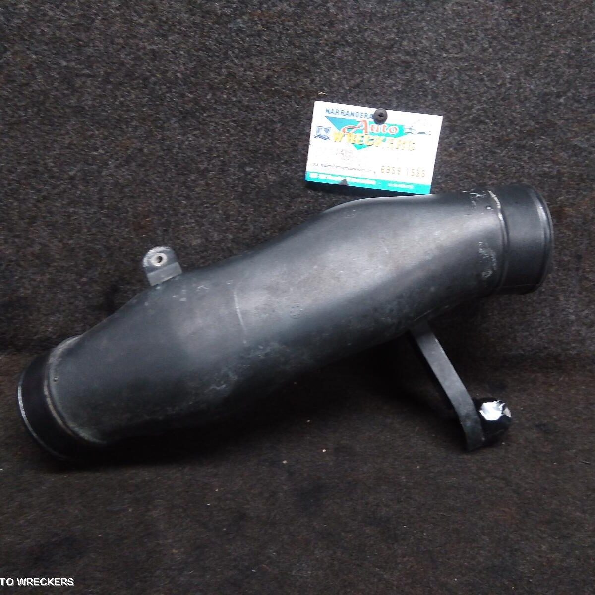 2004 TOYOTA HILUX Air Cleaner Duct/Hos