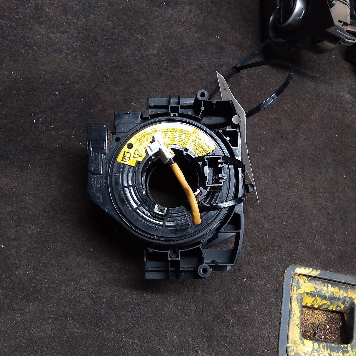 2016 MAZDA BT50 Airbag Module/Sensor