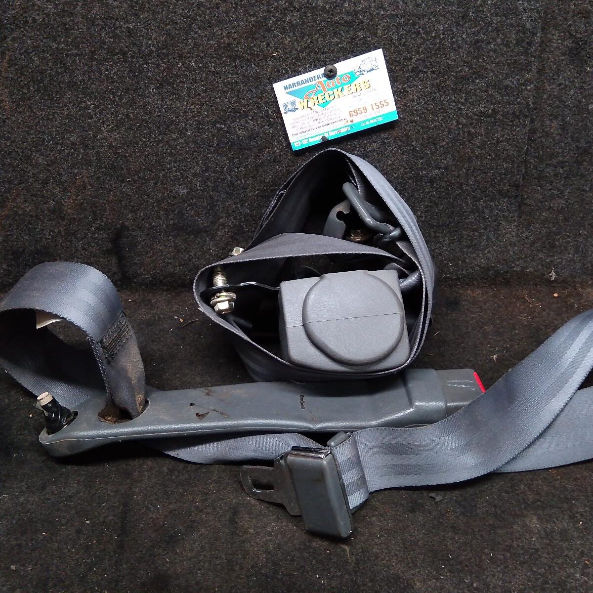 1996 TOYOTA HILUX SEATBELT/STALK
