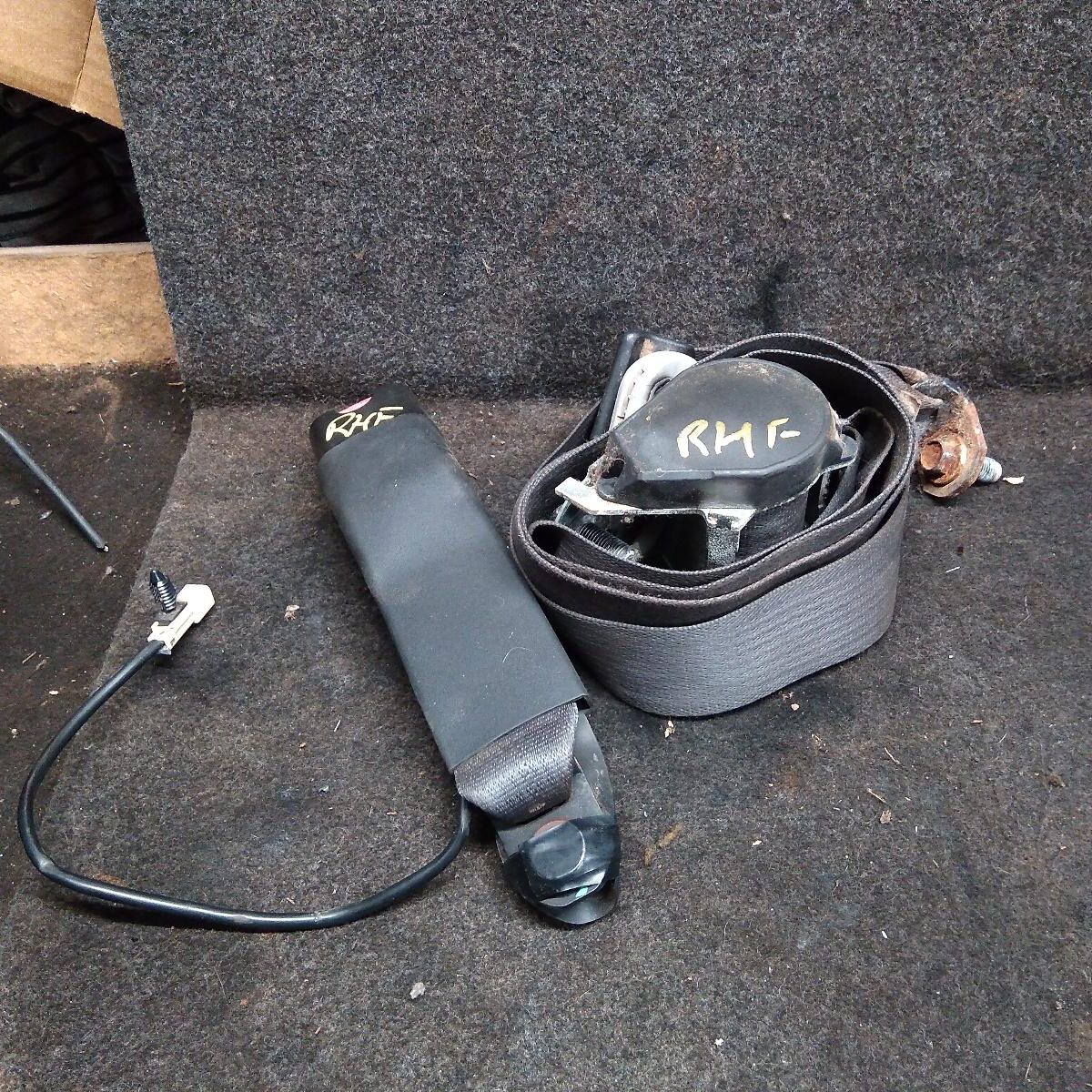 2010 HOLDEN COLORADO Seatbelt/Stalk