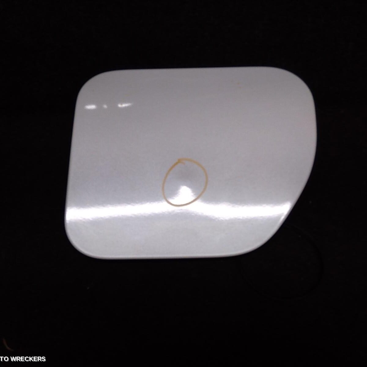 2012 TOYOTA PRADO Fuel Door / Filler