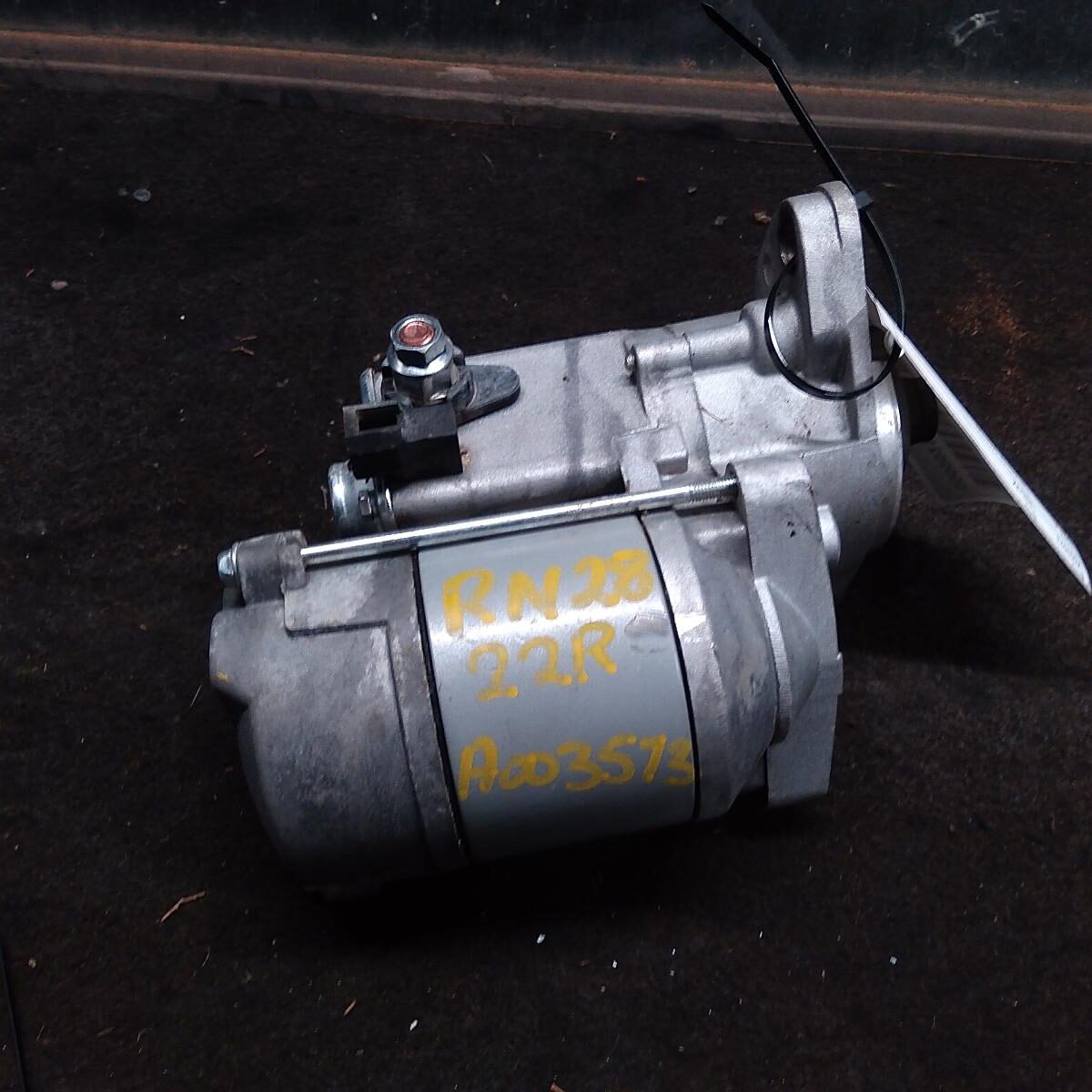 1996 TOYOTA HILUX Starter