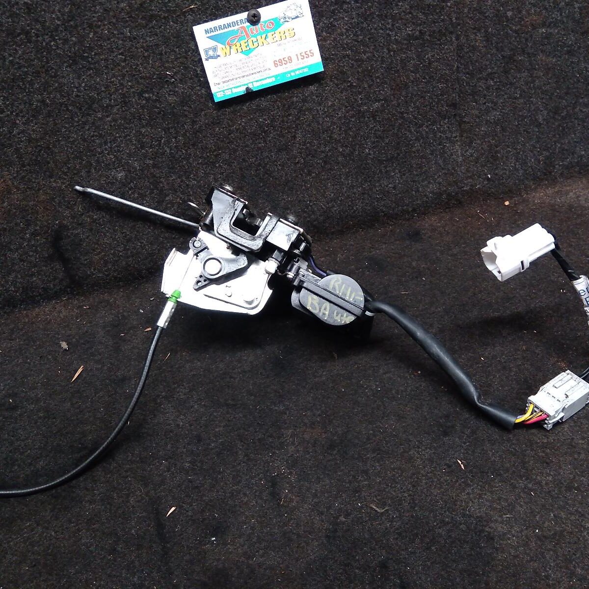 2002 FORD FALCON DOOR/BOOT/GATE LOCK