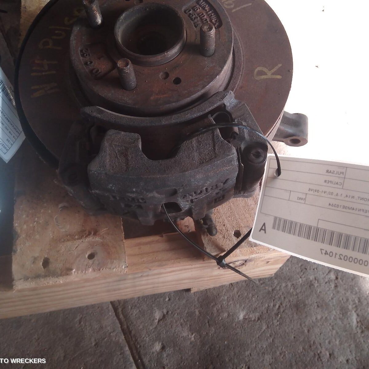 1992 NISSAN PULSAR Caliper