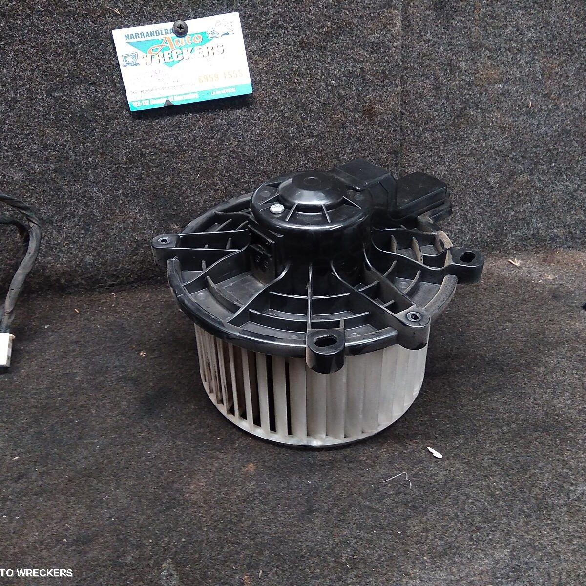 2006 HOLDEN COMMODORE Heater Fan Motor