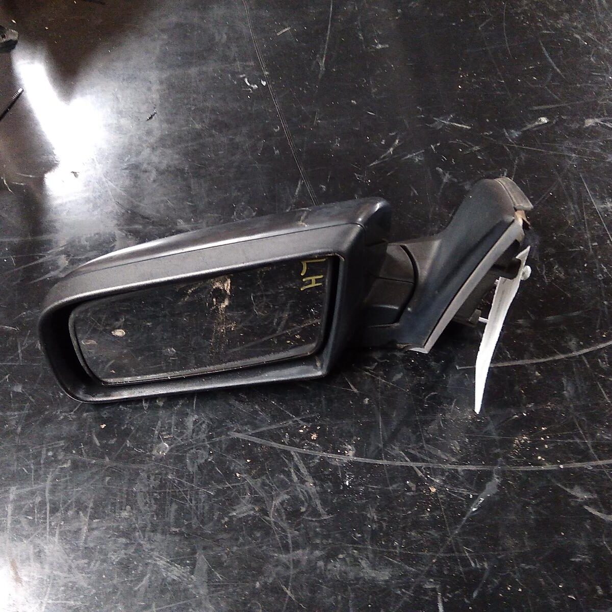 2003 HOLDEN COMMODORE LEFT DOOR MIRROR